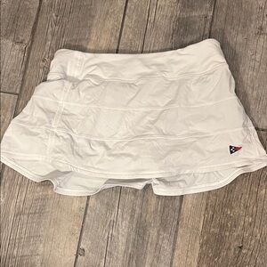 Lululemon pace rival skirt